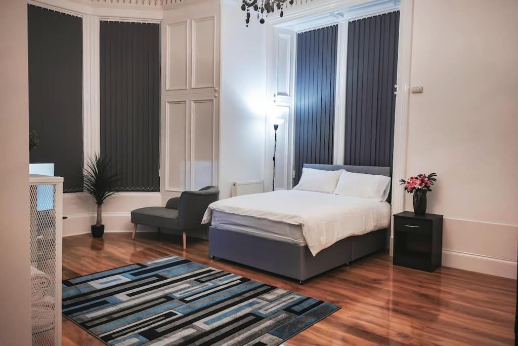 S.H Apartments Glasgow Luaran gambar