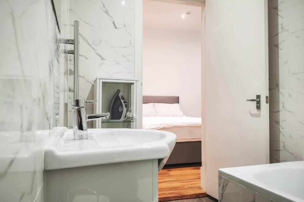 S.H Apartments Glasgow Luaran gambar